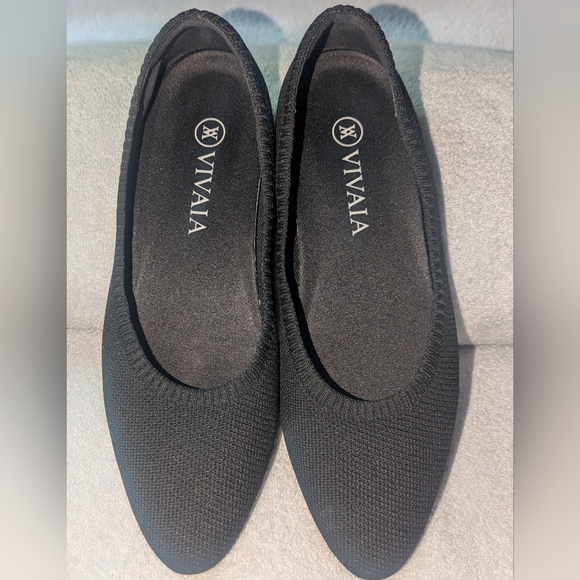 Vivaia Aria pointed toe flats. Size 38 - Picture 3 of 10